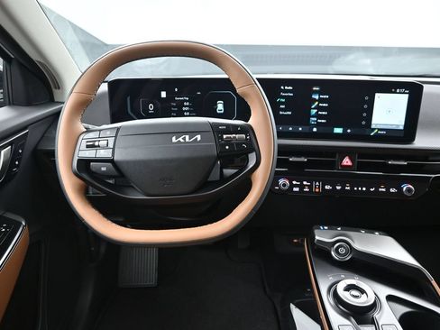 New 2026 Kia EV6 Wind RWD image 30