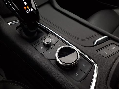 Used 2022 Cadillac XT5 Premium Luxury image 6