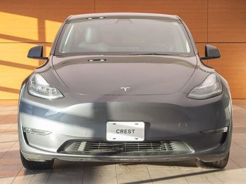 Used 2021 Tesla Model Y Long Range image 2