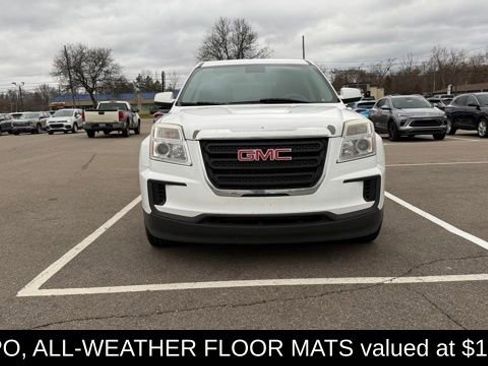 Used 2017 GMC Terrain SLE image 2