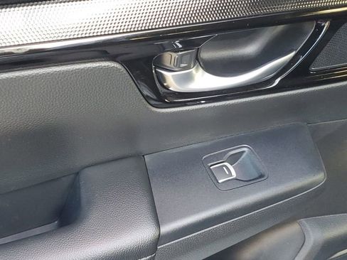 Used 2025 Honda CR-V EX-L image 43