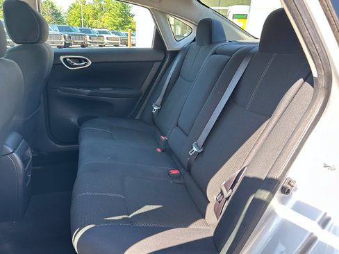 Used 2015 Nissan Sentra S FWD image 10