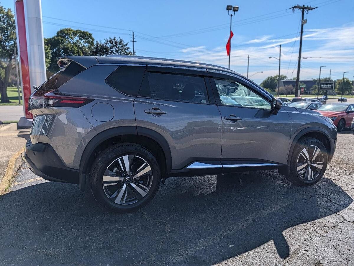 Used 2021 Nissan Rogue SL w/ Premium Package AWD/4WD image 12