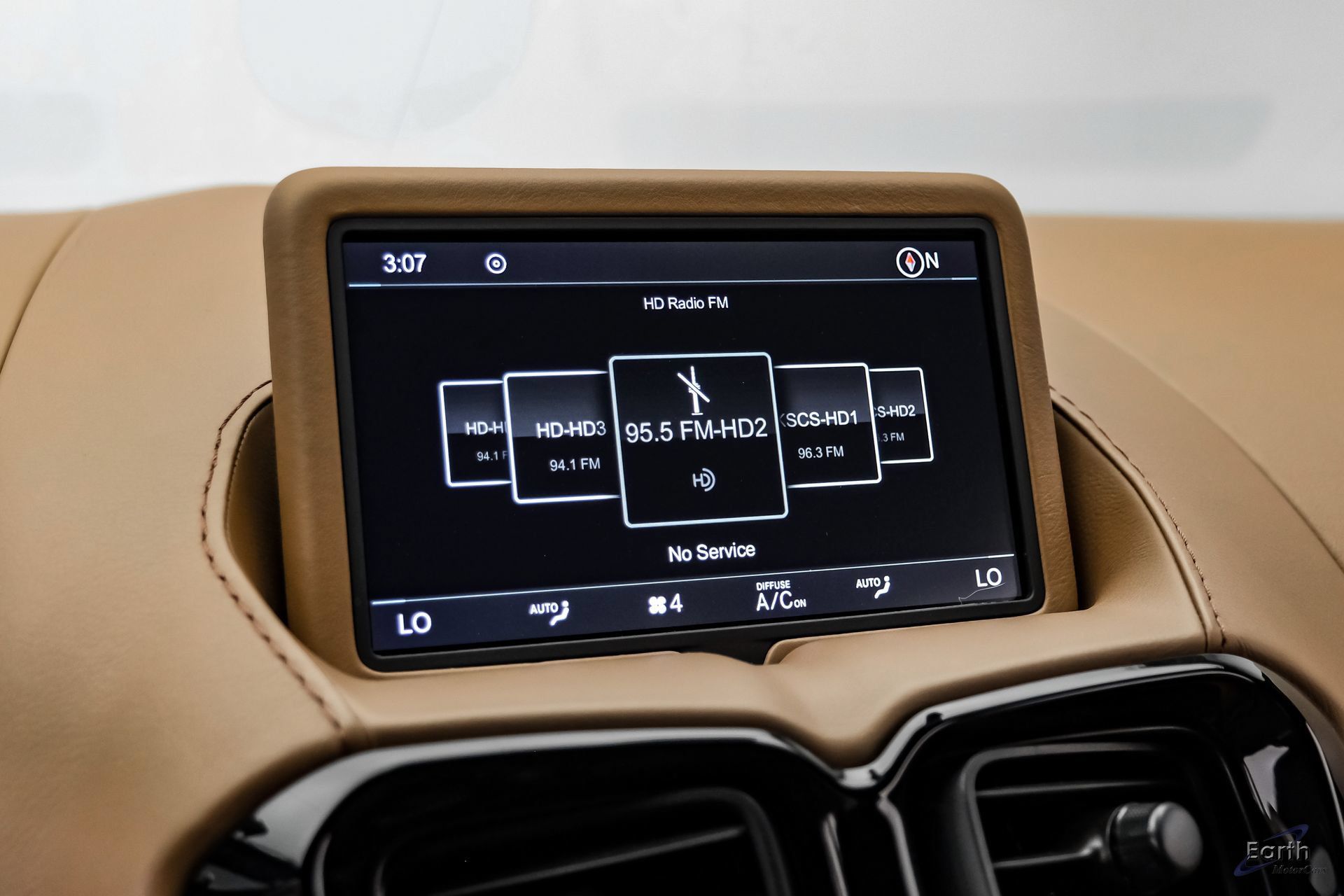 Used 2020 Aston Martin V8 Vantage Coupe RWD image 80