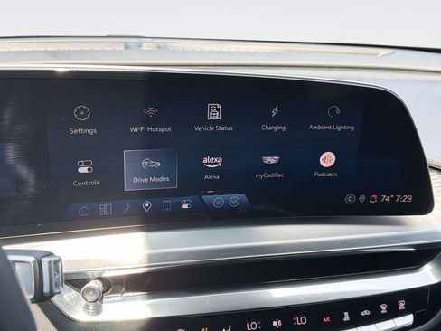 Certified 2024 Cadillac Lyriq Sport RWD image 16