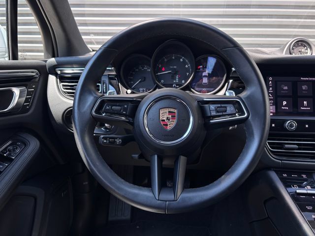 Certified 2024 Porsche Macan AWD/4WD image 14