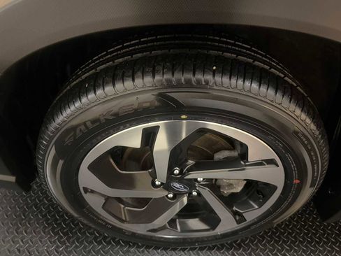 Certified 2024 Subaru Forester Touring w/ Convenience Package image 8