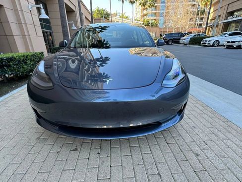 Used 2023 Tesla Model 3 Standard Range RWD image 2