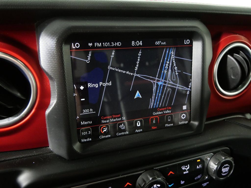 Used 2020 Jeep Gladiator Rubicon AWD/4WD image 34