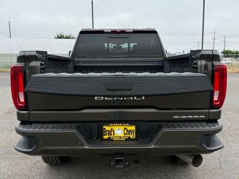 Used 2022 GMC Sierra 2500 Denali image 9