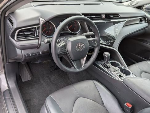Used 2020 Toyota Camry XSE w/ Driver Assist Package FWD image 9