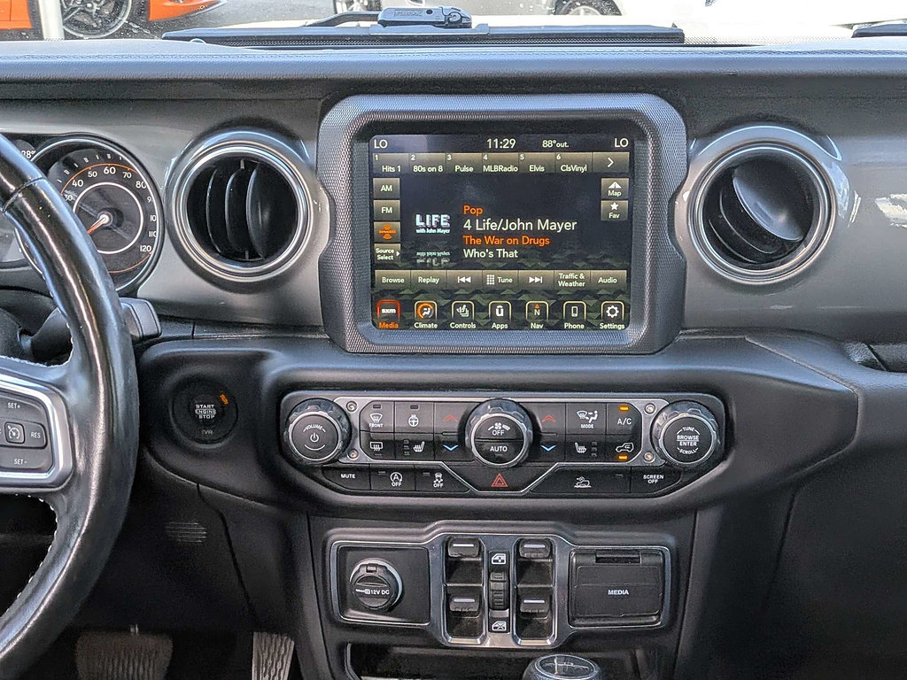 Used 2022 Jeep Gladiator Overland w/ LED Lighting Group AWD/4WD image 45