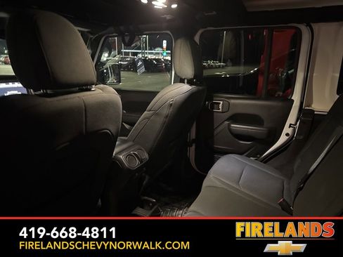 Used 2022 Jeep Wrangler Unlimited Sport image 13