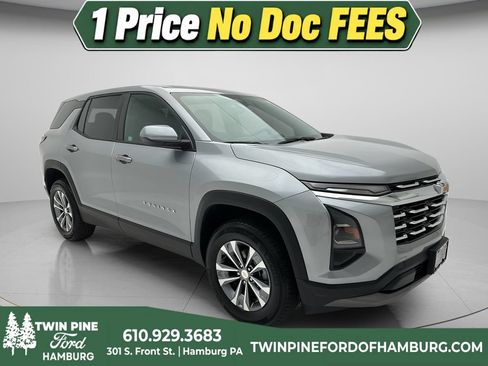 Used 2025 Chevrolet Equinox LT AWD/4WD image 1