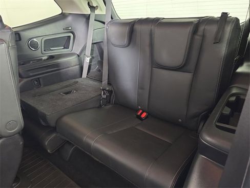 Used 2022 Subaru Ascent Touring image 19