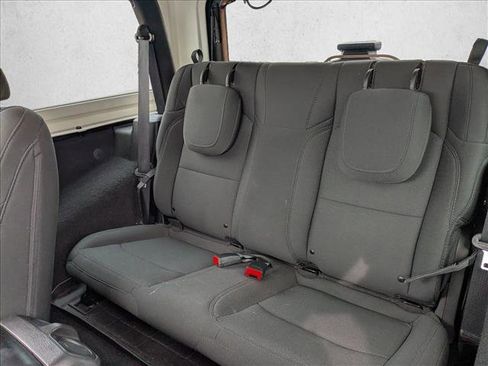 Used 2021 Jeep Wrangler Sport S image 14