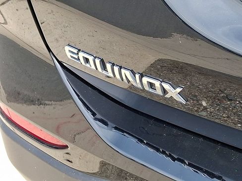 Used 2023 Chevrolet Equinox LT FWD image 30