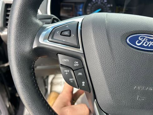 Used 2019 Ford Edge Titanium w/ Equipment Group 301A AWD/4WD image 12