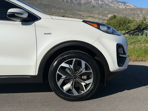 Used 2020 Kia Sportage EX w/ EX Technology Package AWD/4WD image 3