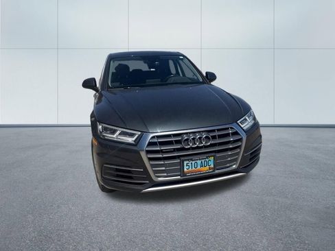 Used 2018 Audi Q5 2.0T Premium Plus w/ Premium Plus Package AWD/4WD image 2