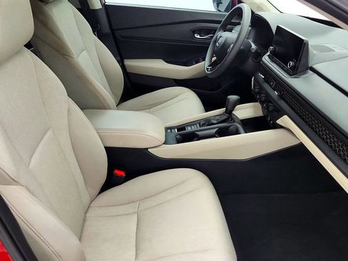 Used 2024 Honda Accord EX image 24