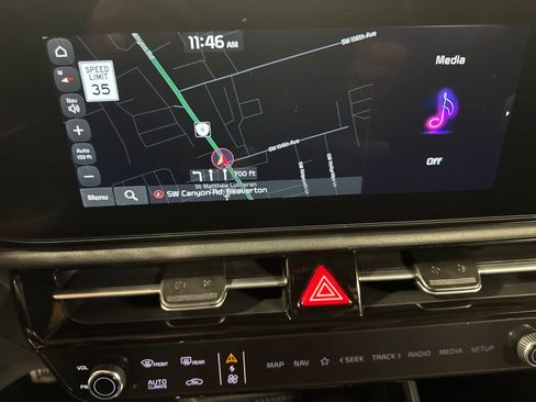 New 2026 Kia Niro Wind FWD image 17