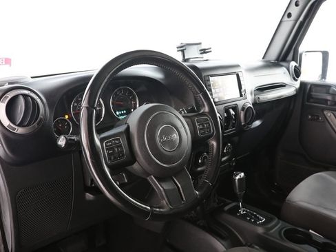 Used 2017 Jeep Wrangler Unlimited Sport w/ Quick Order Package 24S AWD/4WD image 14