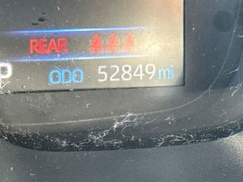 Used 2020 Toyota Corolla LE FWD image 16