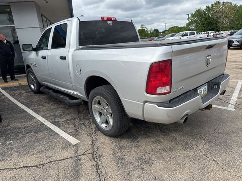 Used 2015 RAM 1500 Express AWD/4WD image 2