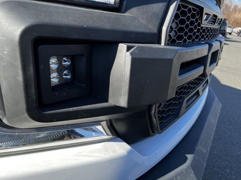 Used 2018 Ford F150 XLT w/ Equipment Group 302A Luxury image 2