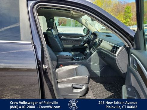 Used 2022 Volkswagen Atlas SE w/ Panoramic Sunroof Package AWD/4WD image 17