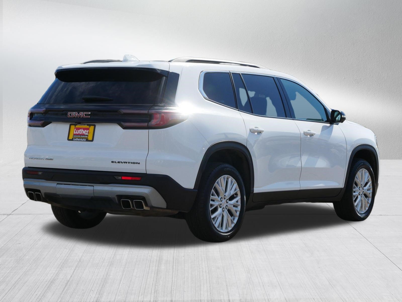 Used 2024 GMC Acadia Elevation AWD/4WD image 7