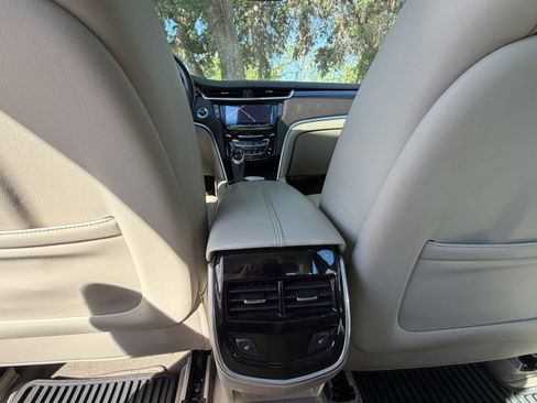 Used 2014 Cadillac XTS Luxury w/ Driver Awareness Package AWD/4WD image 38