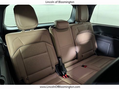 Used 2025 Lincoln Navigator Black Label AWD/4WD image 22