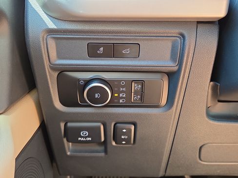 Certified 2023 Ford Expedition XLT AWD/4WD image 31