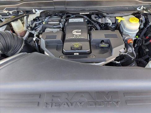 Used 2023 RAM 3500 Tradesman image 20