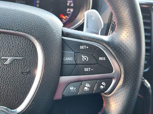 Certified 2015 Jeep Grand Cherokee SRT w/ Quick Order Package 26J image 32