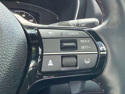 Used 2025 Honda Pilot Black Edition image 26