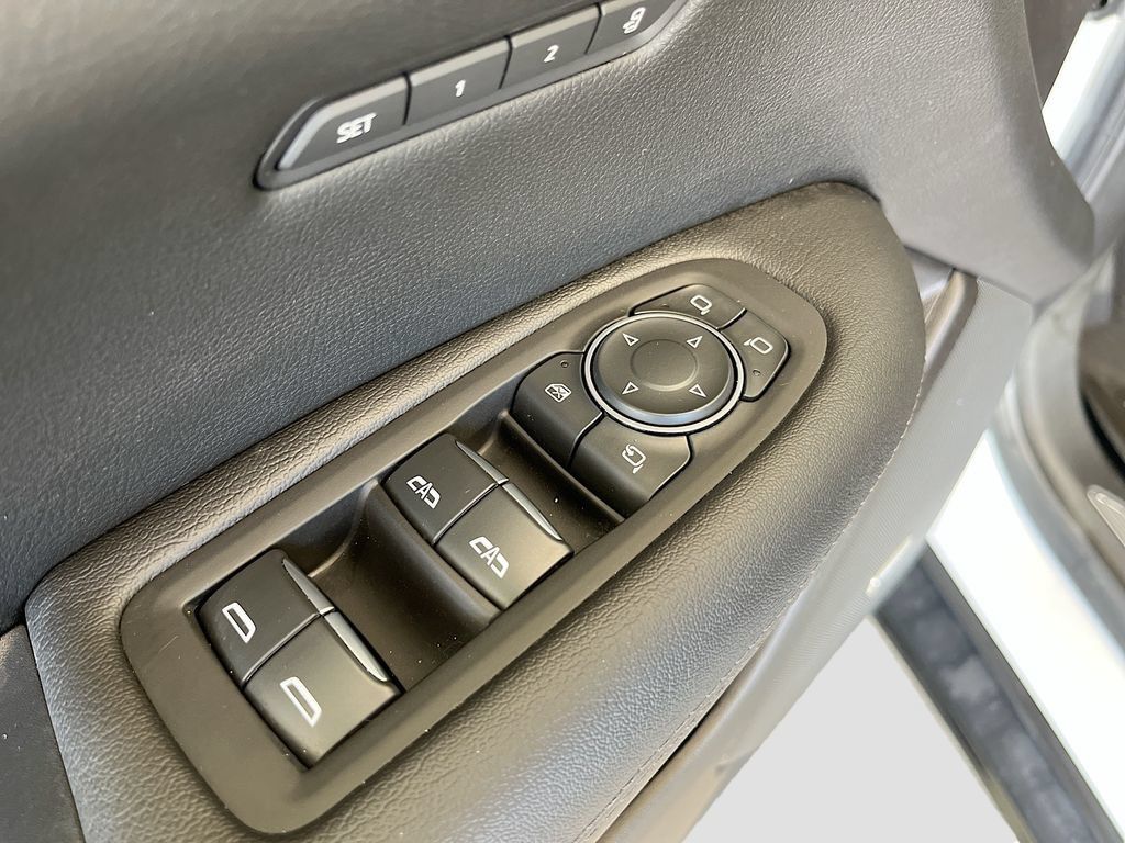 Used 2024 Cadillac XT5 Premium Luxury w/ LPO, Floor Liner Package AWD/4WD image 18