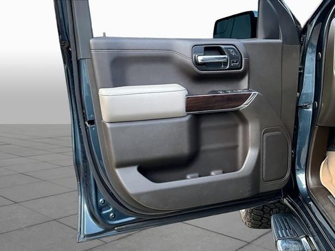 Used 2019 GMC Sierra 1500 SLT RWD image 21