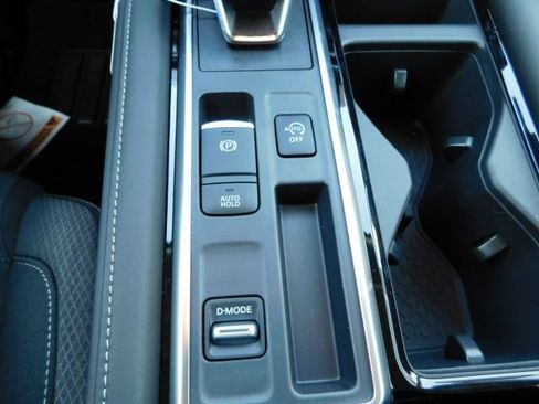 Certified 2022 Nissan Pathfinder S FWD image 12