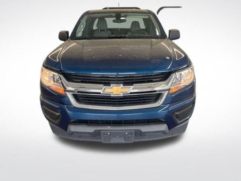 Used 2019 Chevrolet Colorado W/T image 3