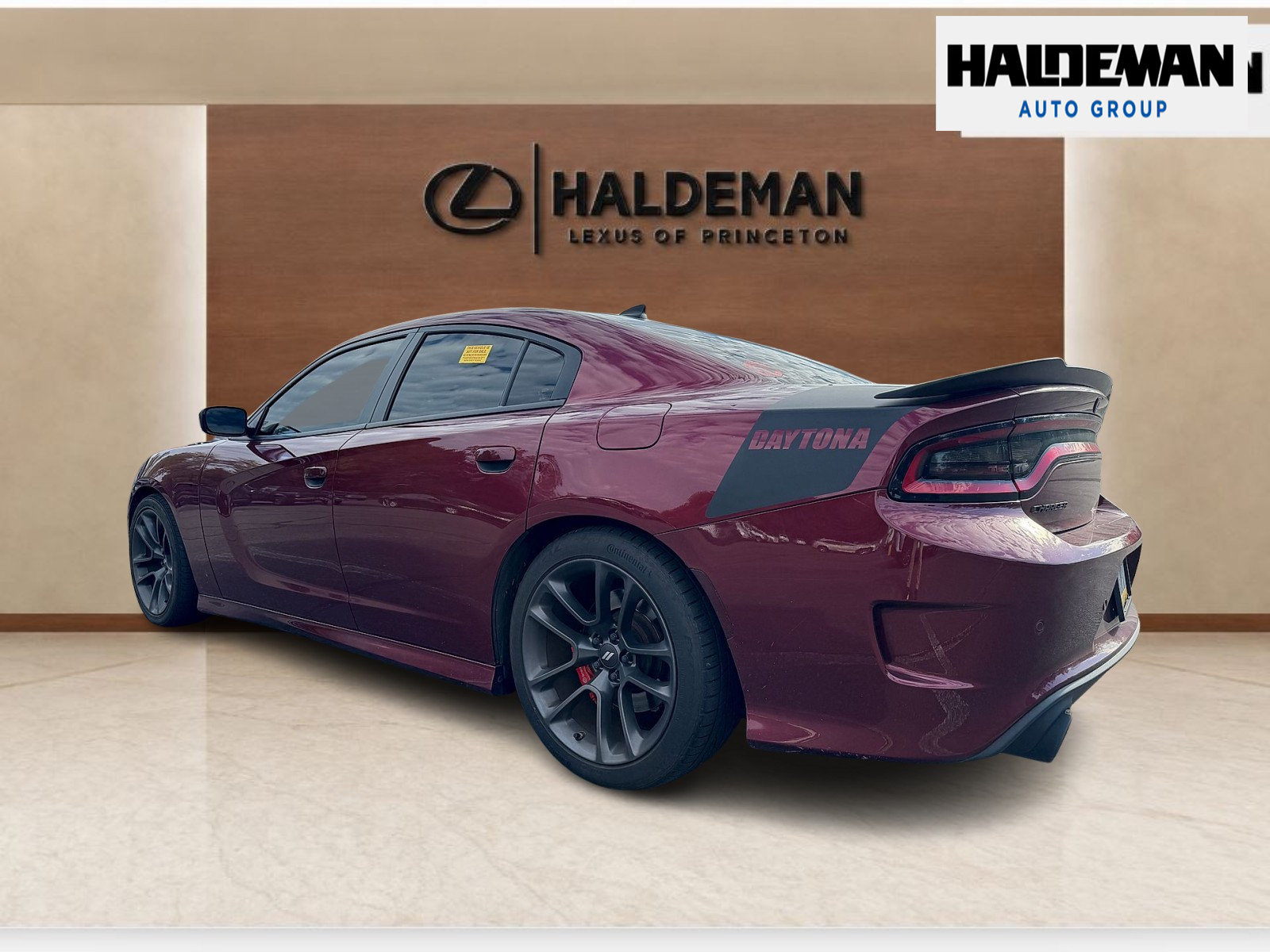 Used 2021 Dodge Charger R/T w/ Daytona Edition Group RWD image 3