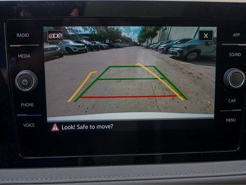 New 2025 Volkswagen Taos SE image 12