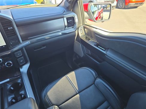 Used 2024 Ford F150 Platinum image 11
