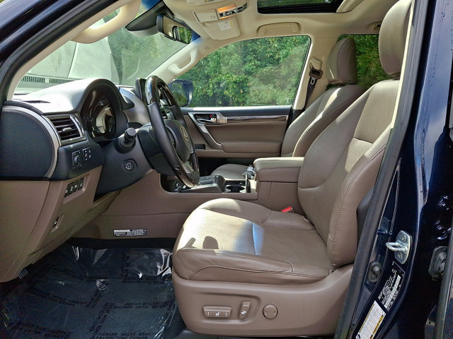 Certified 2023 Lexus GX 460 Luxury w/ Sport Design Package AWD/4WD image 14