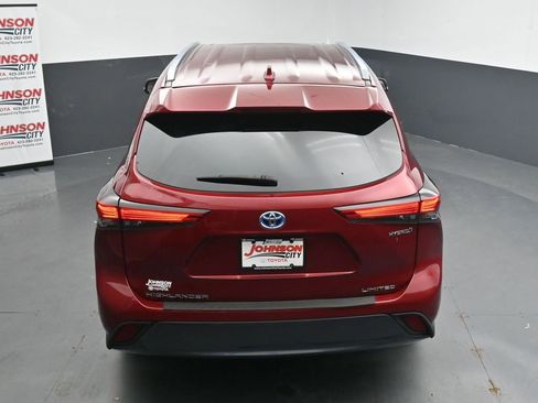 Used 2021 Toyota Highlander Limited AWD/4WD image 33