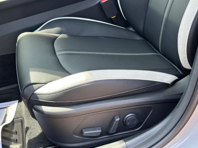 New 2026 Kia K5 GT-Line w/ GT-Line Premium Package FWD image 19