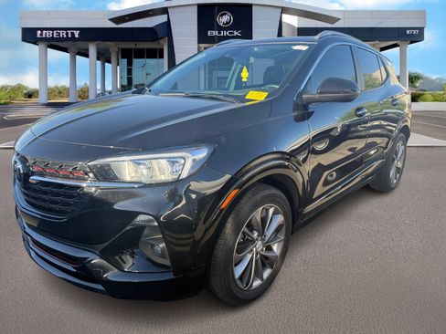 Used 2023 Buick Encore GX Select w/ Sport Touring Package image 4