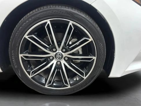 Used 2019 Toyota Avalon XSE w/ Carpet Mat Package FWD image 46